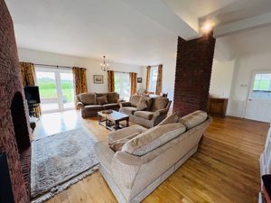 Photo 15- click for photo gallery